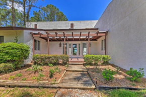Evolve Updated Home with Dock 14 Mi to New Bern!